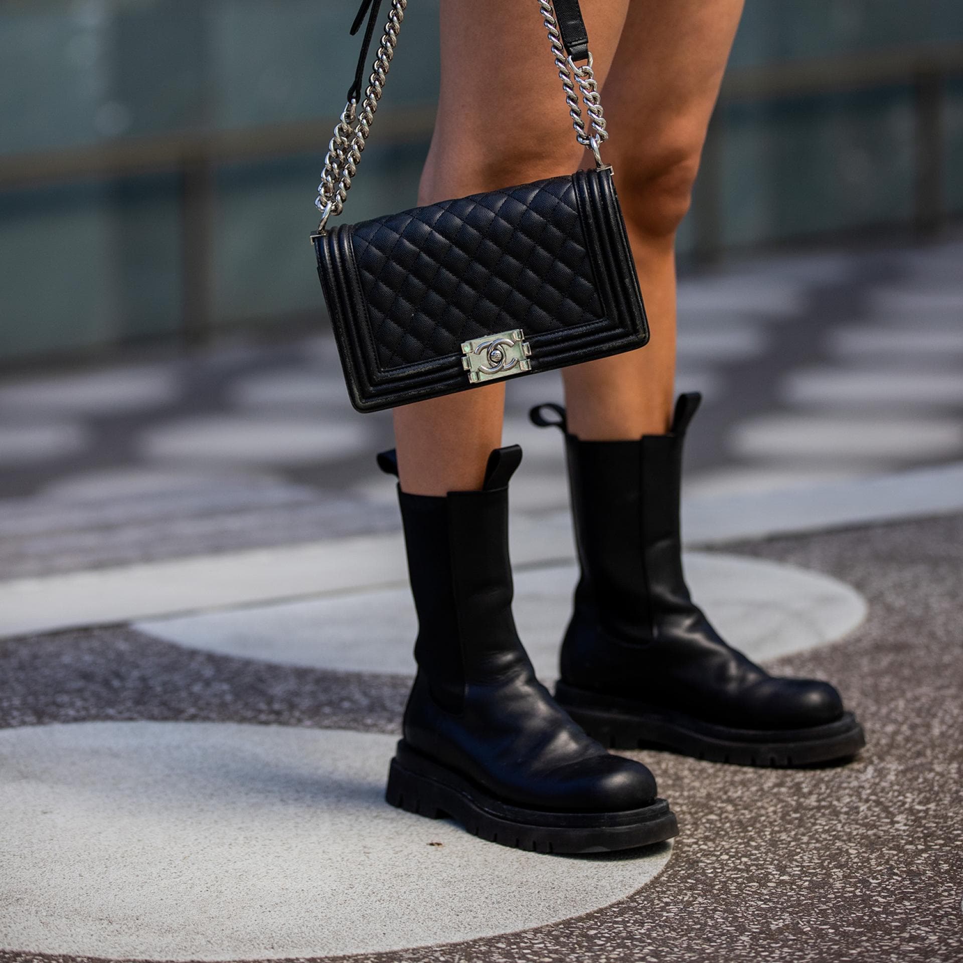Bottega Veneta Stiefel: So kombiniert 