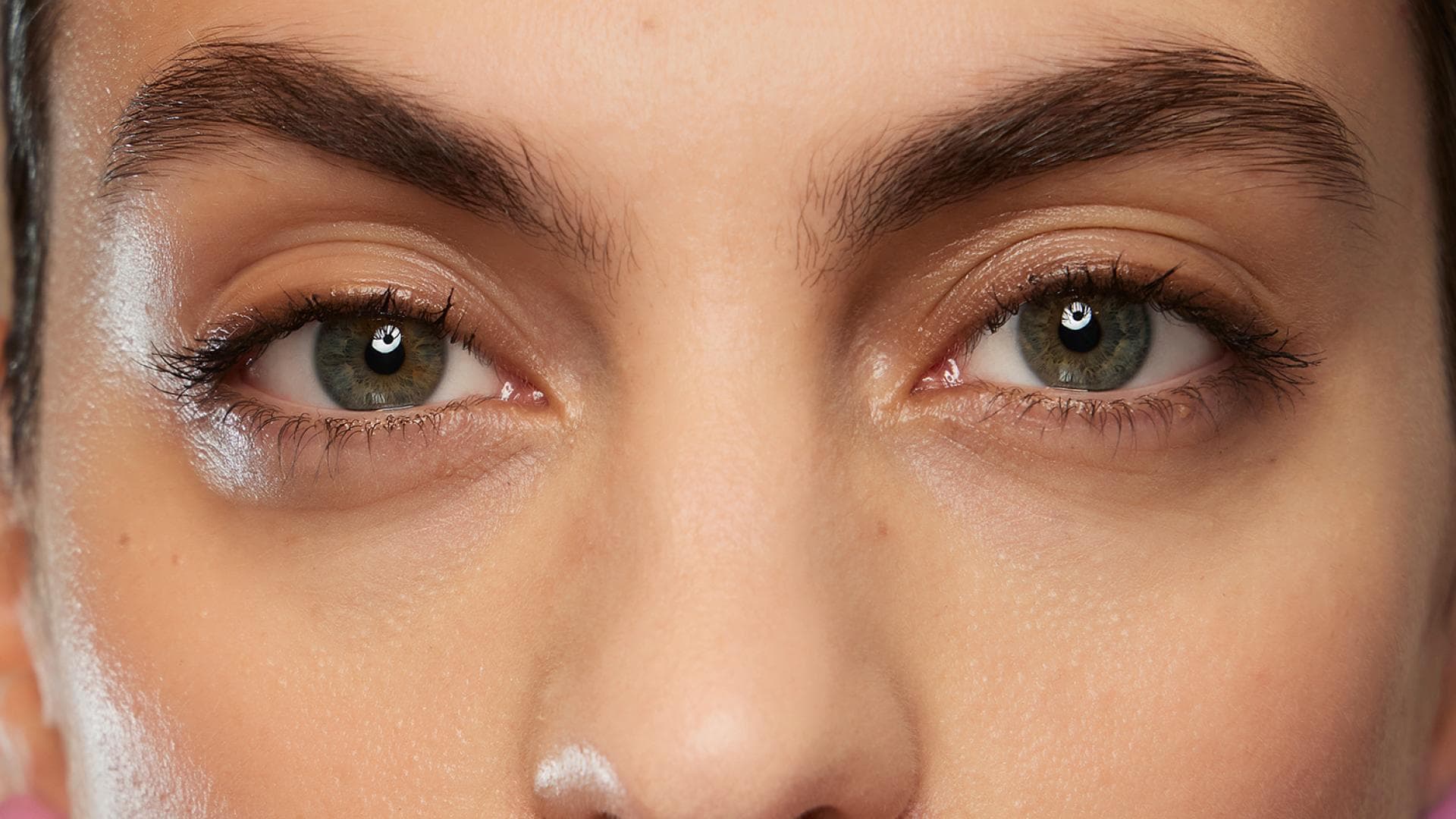 Beauty-Neuheit-2022-Dieser-Augenbrauenstift-zaubert-volumin-se-Brows