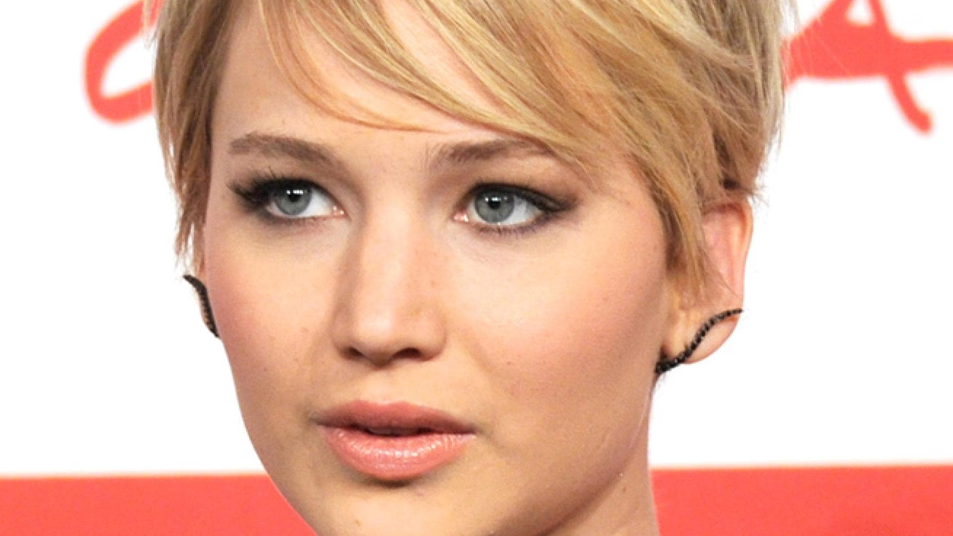 haarschnitt diese styles kaschieren eine hohe stirn