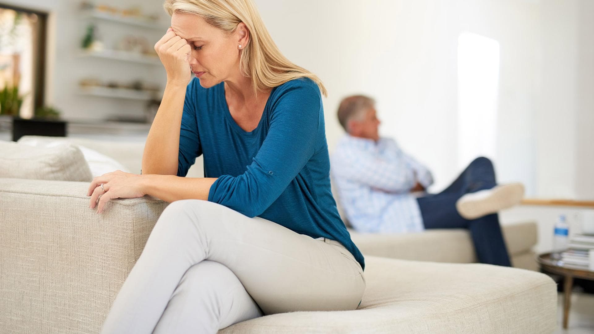 Midlife-Crisis: So merkst du, dass dein Partner unzufrieden ist