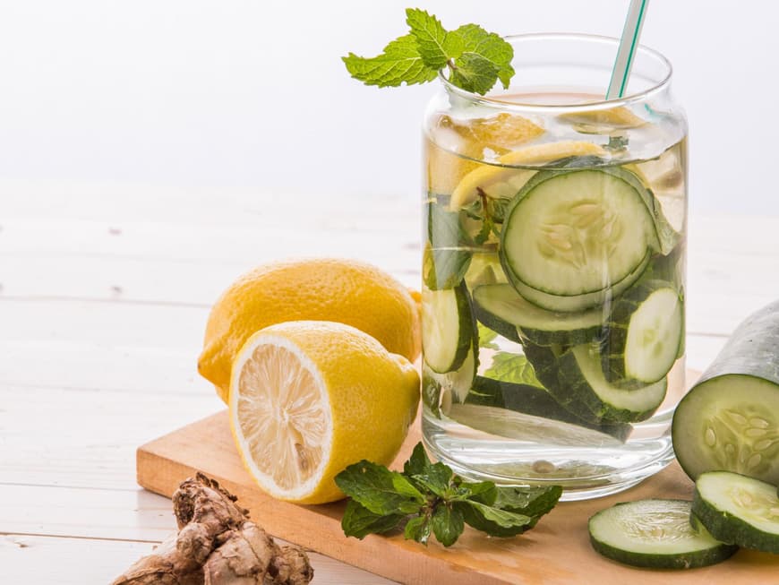 Abnehmen Dank dieser Tipps bekommen wir einen flachen Bauch in den Wechseljahren