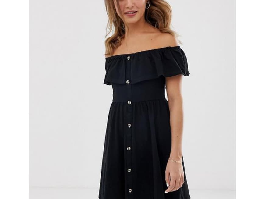 Kleider für kleine Brüste Das sind die schönsten Modelle