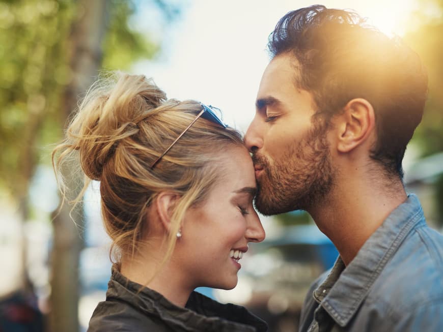 2 Frauen 1 Mann Beziehung Männer: Diese Dinge wünschen sie sich in einer Beziehung