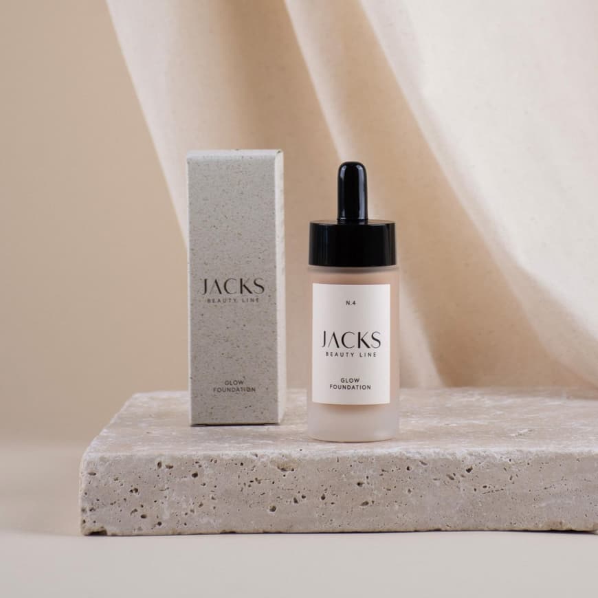 Parfümerie 2023 Ohne diese Foundation gehen wir nicht mehr aus dem Haus